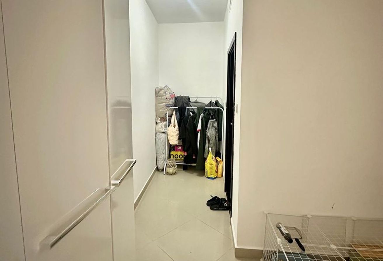 1BR apartment for sale in Al Reef Downtown, Abu Dhabi