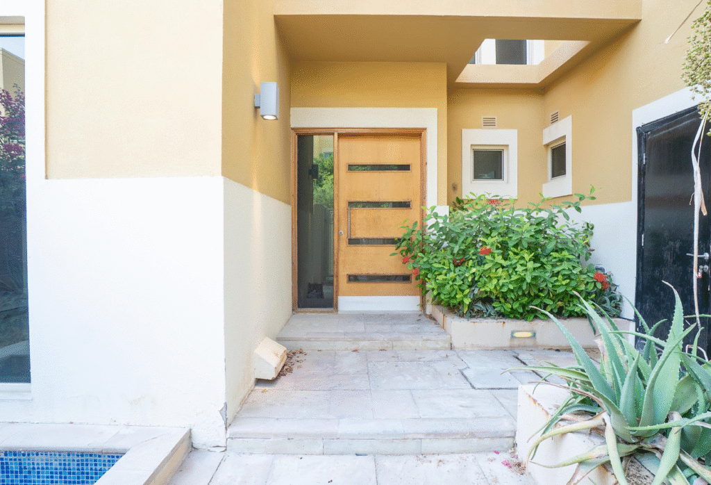 Upgraded 3 bedroom villa for sale in Al Raha Gardens (Hemaim Community)