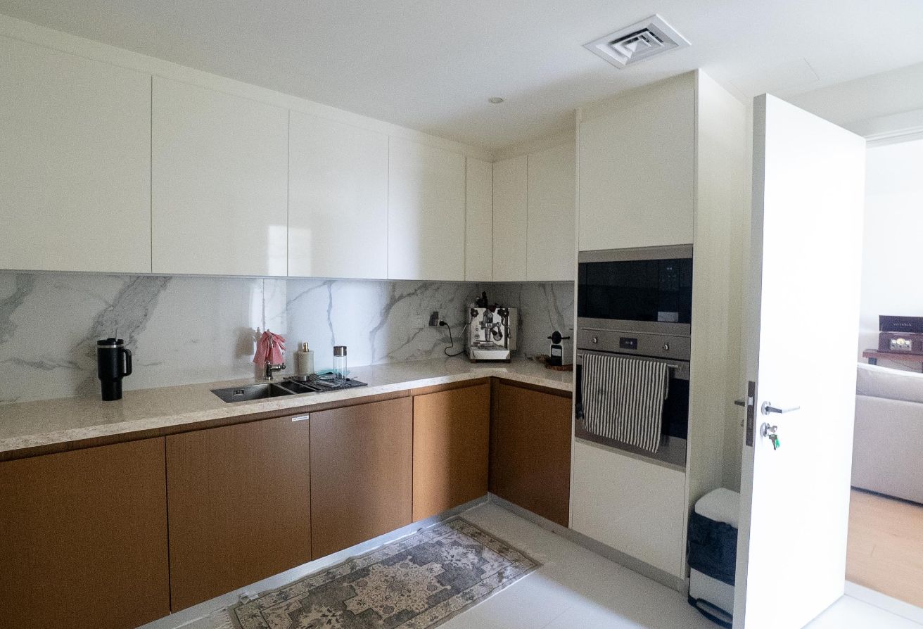 3-bedroom apartment for sale in Mamsha Al Saadiyat Saadiyat Island Abu Dhabi with maid’s room, balcony, and beachfront access
