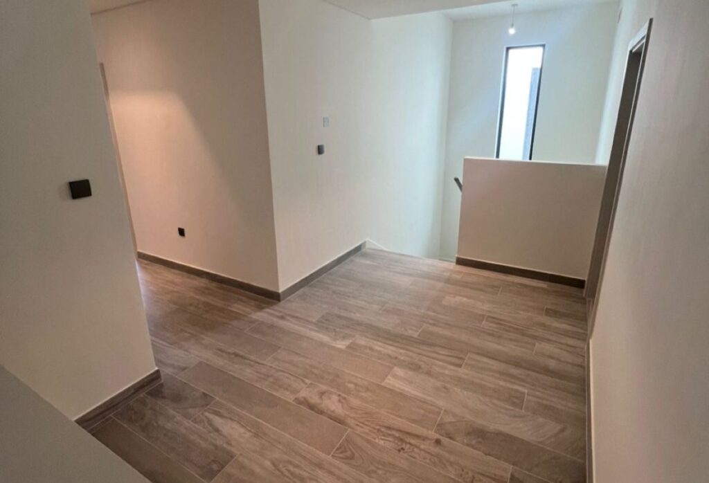 5 bedroom villa for sale Noya Luma Yas Island Abu Dhabi with garden and strong ROI