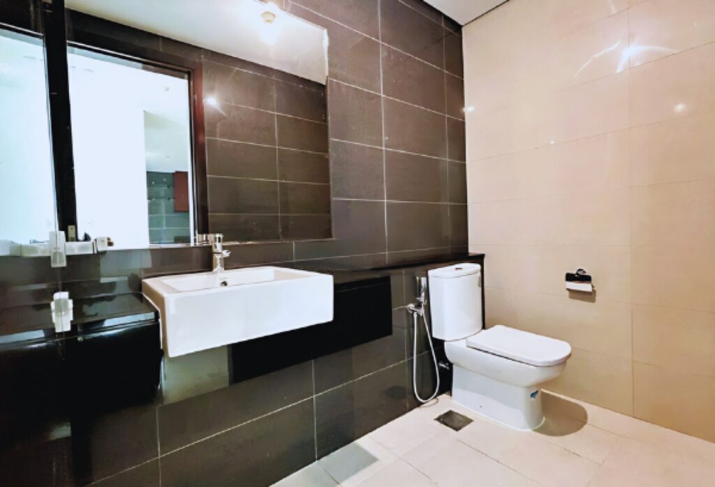 Investment 3 bedroom apartment marina view Al Durrah Tower Al Reem Island Abu Dhabi