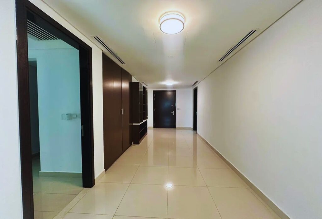 4 bedroom high floor apartment Al Durrah Tower Marina Square Al Reem Island Abu Dhabi