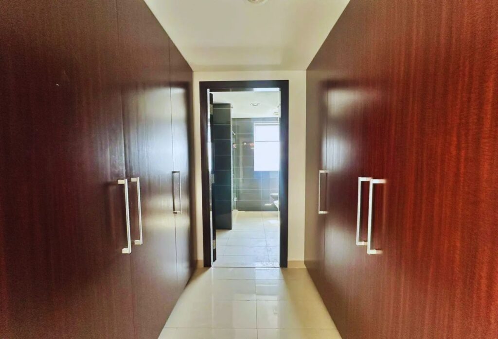4 bedroom high floor apartment Al Durrah Tower Marina Square Al Reem Island Abu Dhabi