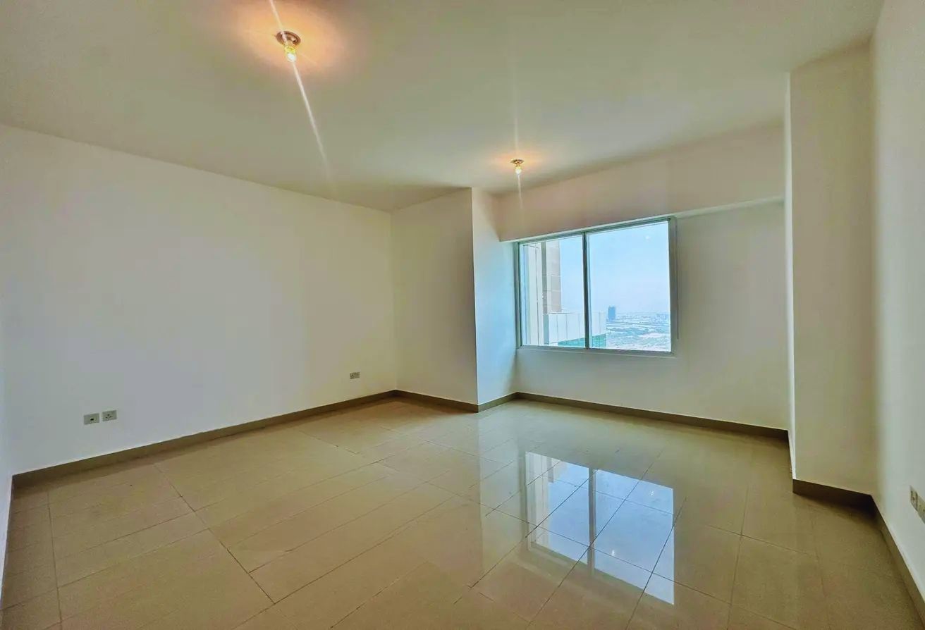 4 bedroom high floor apartment Al Durrah Tower Marina Square Al Reem Island Abu Dhabi