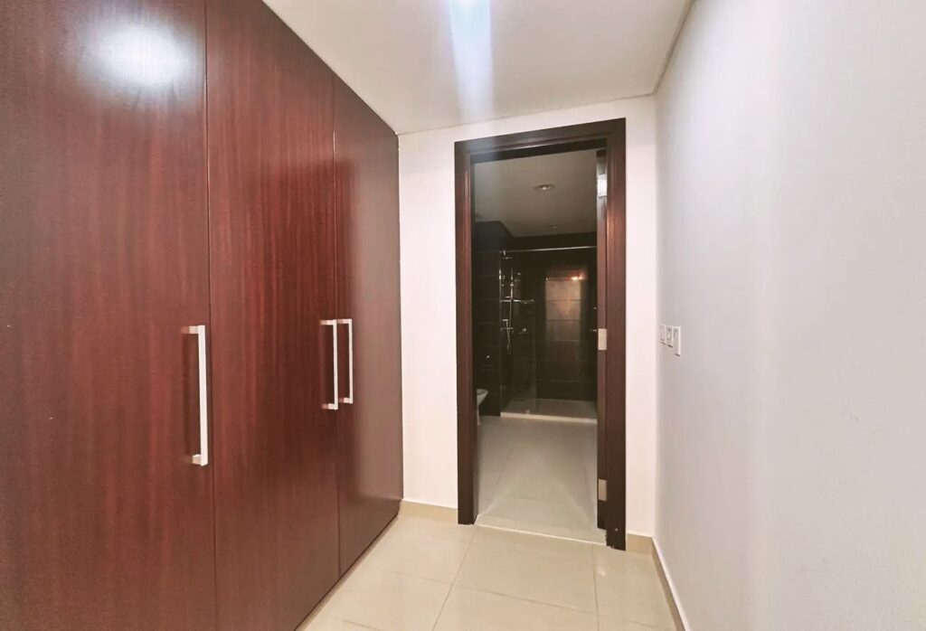 4 bedroom high floor apartment Al Durrah Tower Marina Square Al Reem Island Abu Dhabi