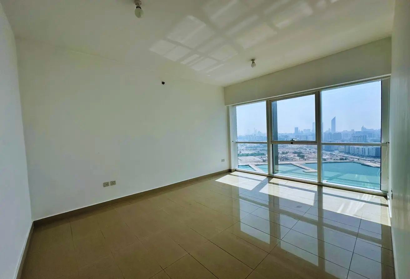 4 bedroom high floor apartment Al Durrah Tower Marina Square Al Reem Island Abu Dhabi