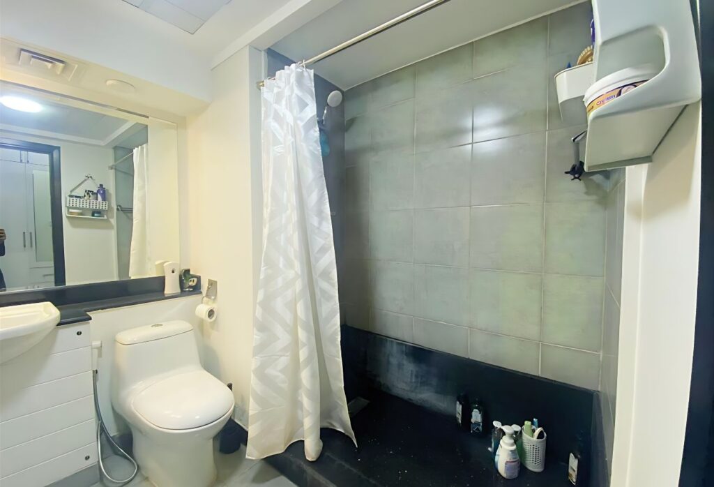 Fully furnished 1 bedroom apartment Tower 8 Al Reef Downtown Abu Dhabi for sale