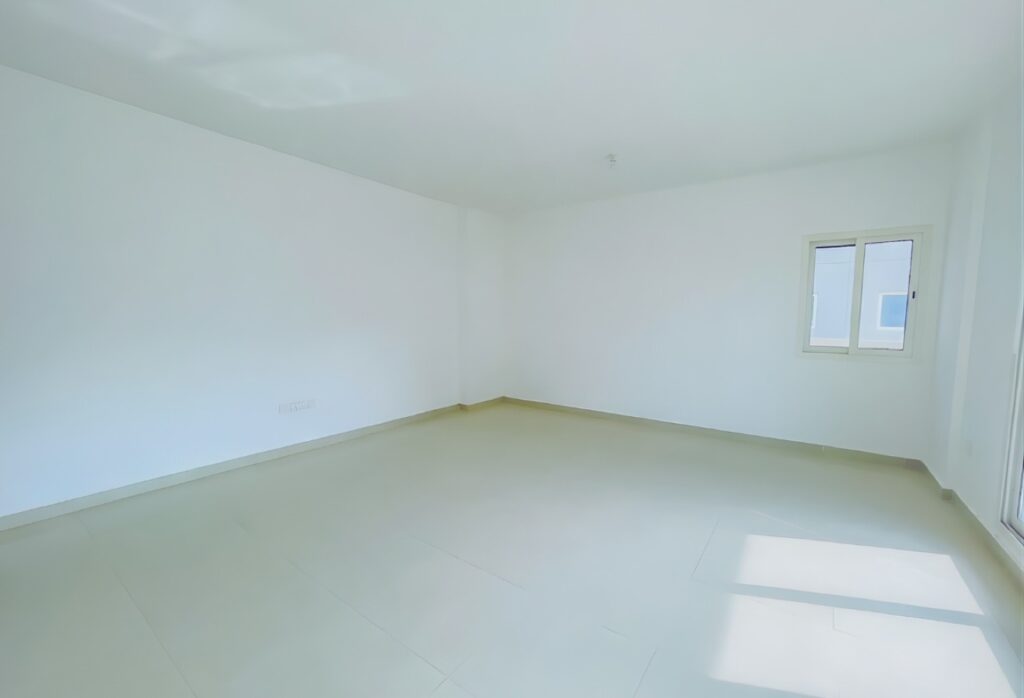 3-bedroom apartment for sale in Tower 21, Al Reef Downtown Abu Dhabi – spacious family home with maid’s room and terrace