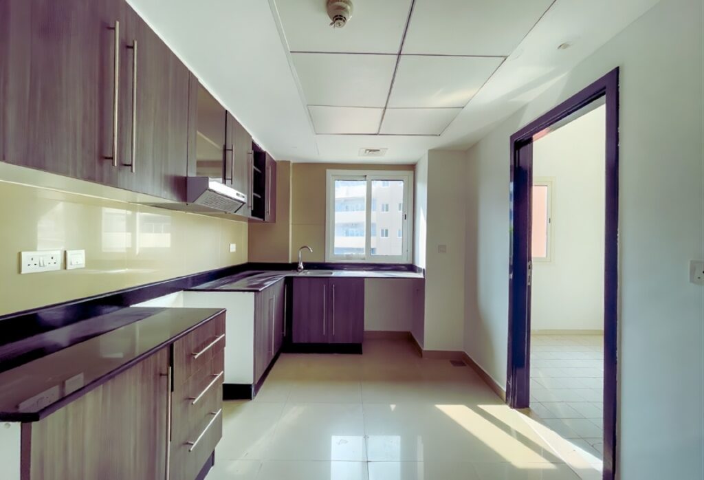 3-bedroom apartment for sale in Tower 21, Al Reef Downtown Abu Dhabi – spacious family home with maid’s room and terrace