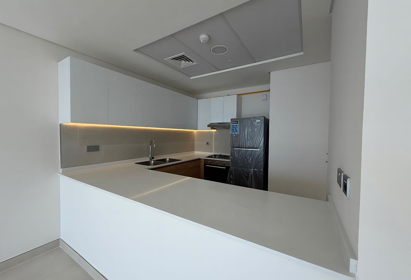 1 bedroom apartment for sale Radiant Heights Radiant Square Al Reem Island Abu Dhabi