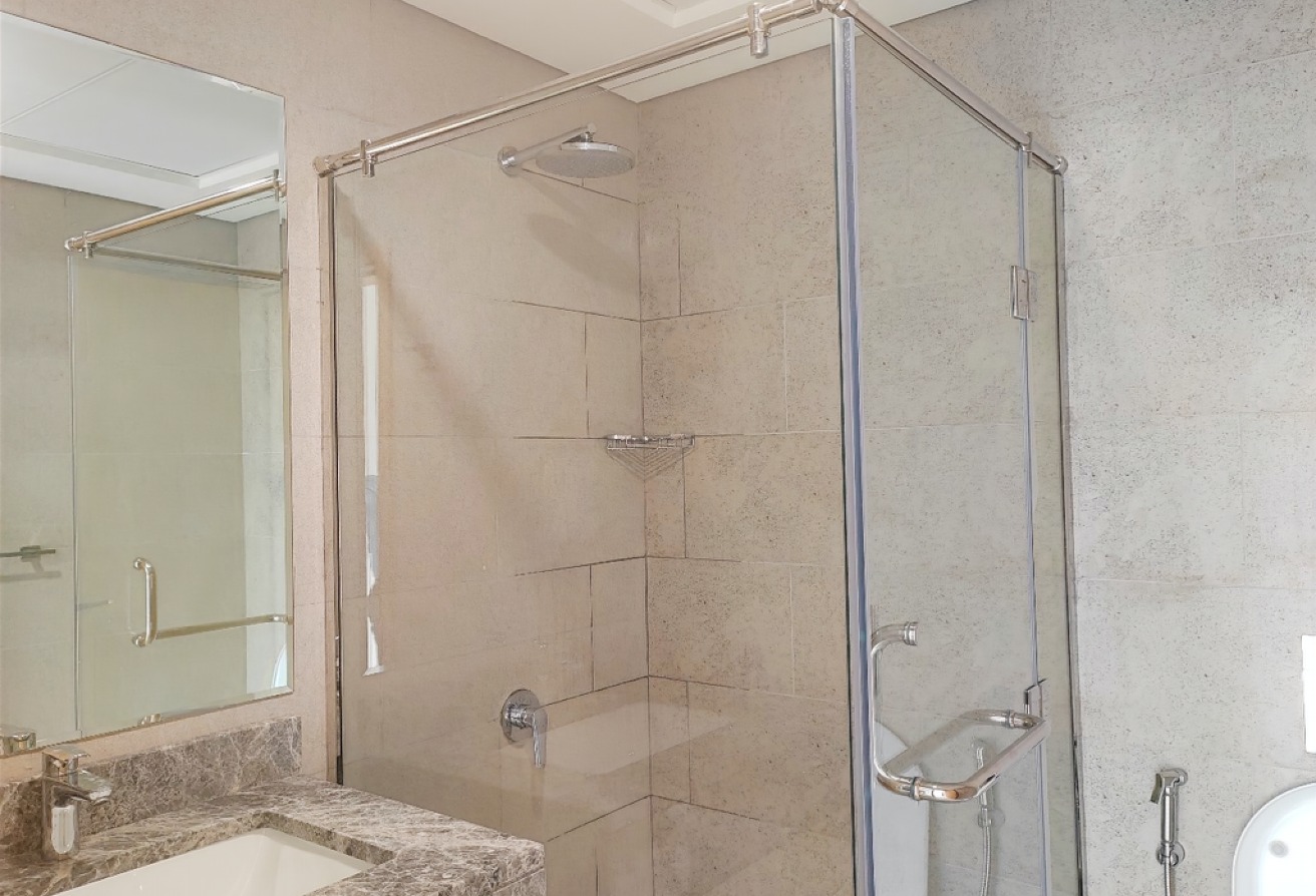 2 bedroom apartment for sale Radiant Bay Radiant Square Al Reem Island Abu Dhabi