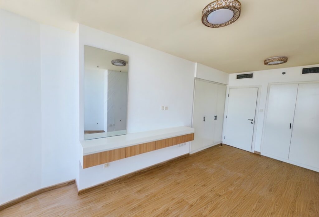2-bedroom Madhmoun verified apartment for sale in Sun Tower, Al Reem Island Abu Dhabi – high-floor luxury unit