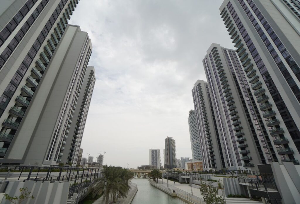 Studio apartment for sale in The Bridges, Shams Abu Dhabi – high-floor sea view unit on Al Reem Island