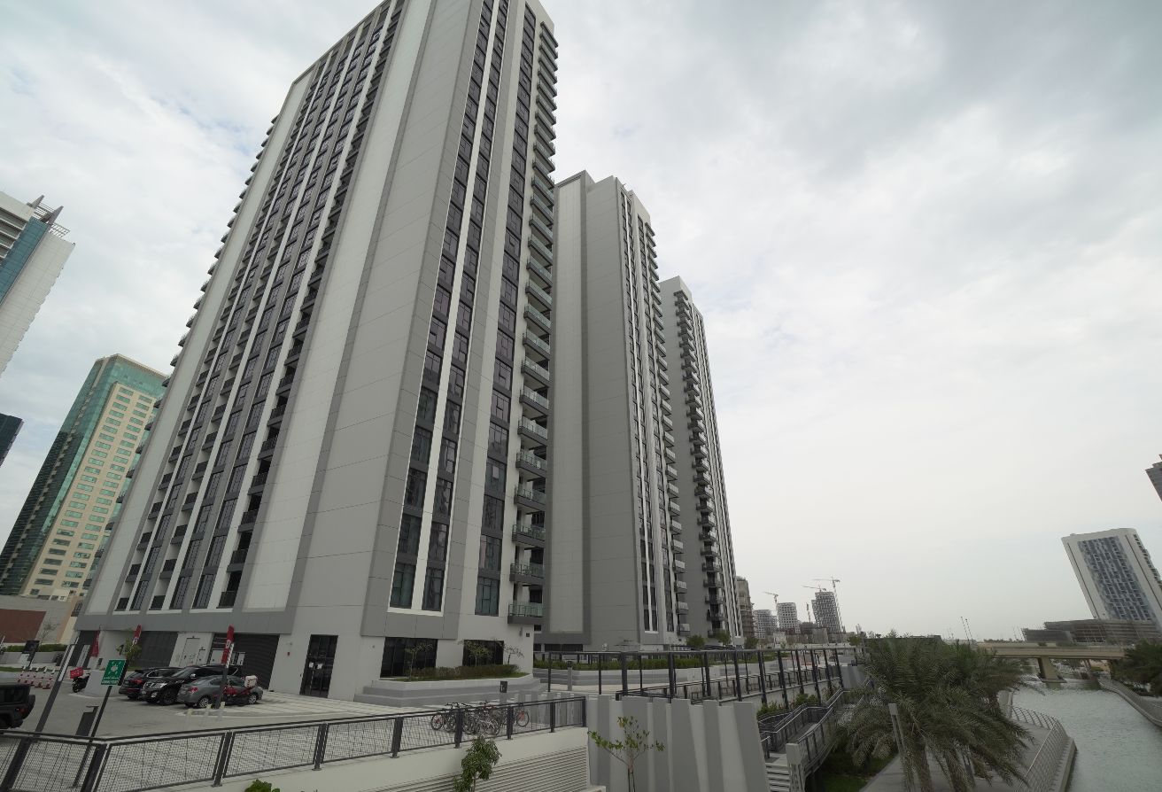 Studio apartment for sale in The Bridges, Shams Abu Dhabi – high-floor sea view unit on Al Reem Island