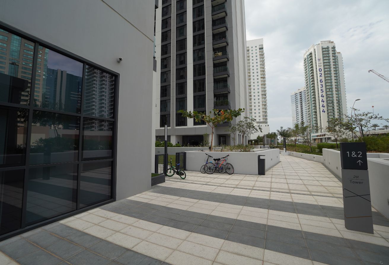 Studio apartment for sale in The Bridges, Shams Abu Dhabi – high-floor sea view unit on Al Reem Island