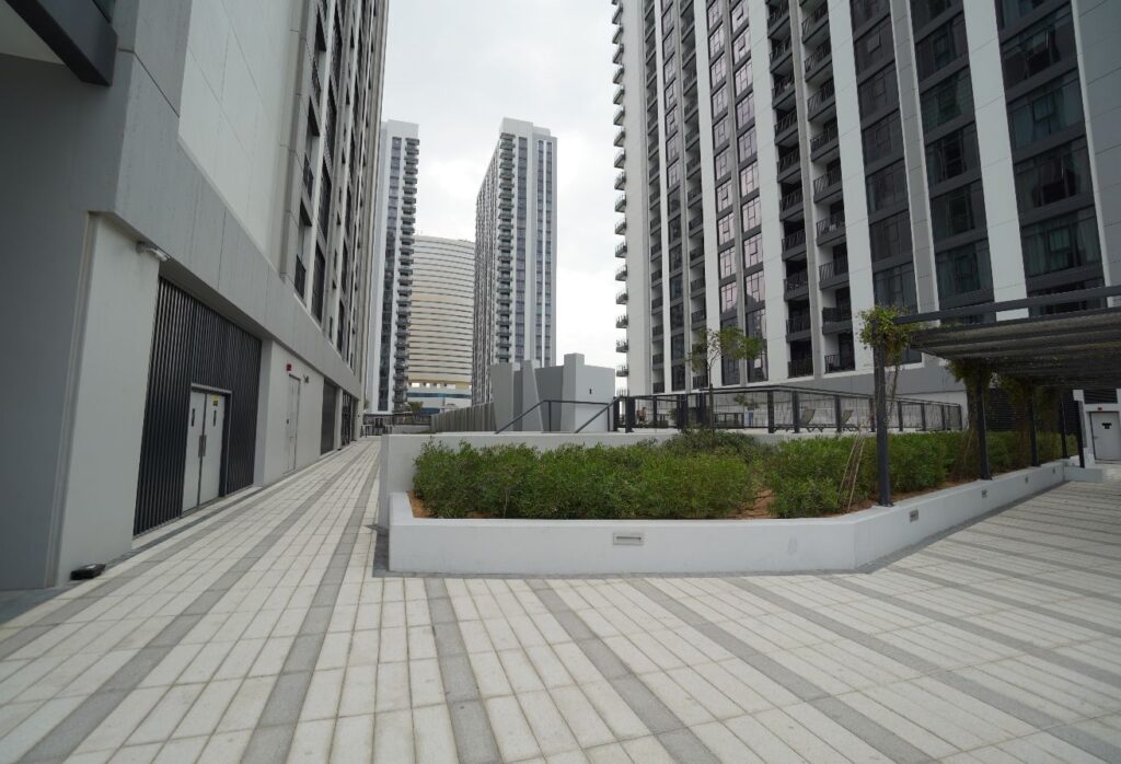 Studio apartment for sale in The Bridges, Shams Abu Dhabi – high-floor sea view unit on Al Reem Island