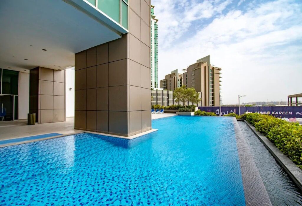 3-bedroom apartment for sale in Al Durrah Tower Marina Square Al Reem Island Abu Dhabi – luxury waterfront home with panoramic marina view