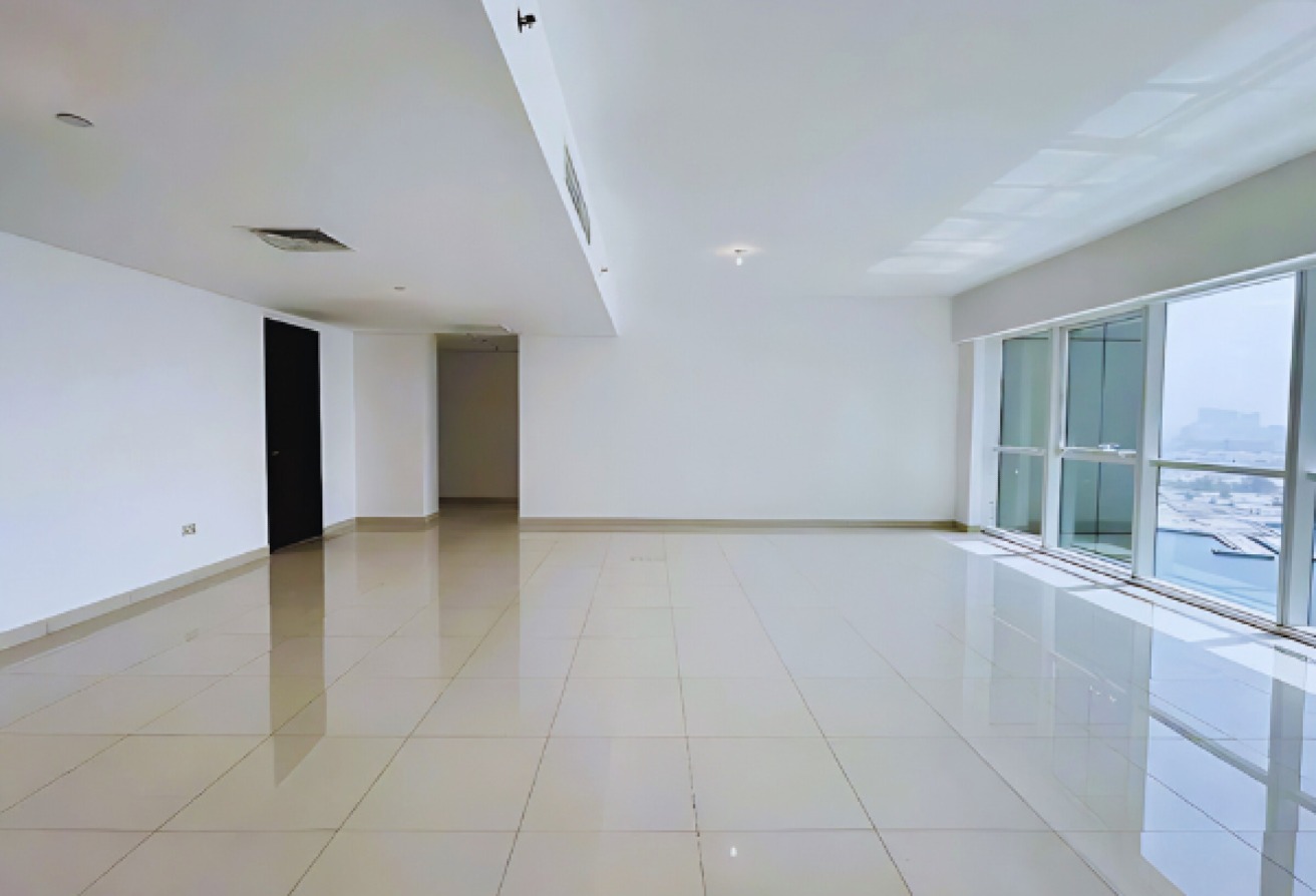 3-bedroom apartment for sale in Al Durrah Tower Marina Square Al Reem Island Abu Dhabi – luxury waterfront home with panoramic marina view