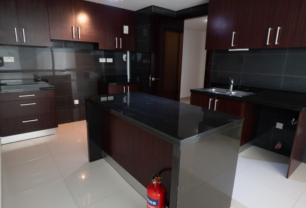 3-bedroom apartment with maid’s and study room for sale in Al Durrah Tower, Marina Square, Al Reem Island Abu Dhabi – waterfront luxury home