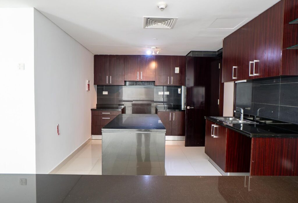 3-bedroom apartment with maid’s and study room for sale in Al Durrah Tower, Marina Square, Al Reem Island Abu Dhabi – waterfront luxury home