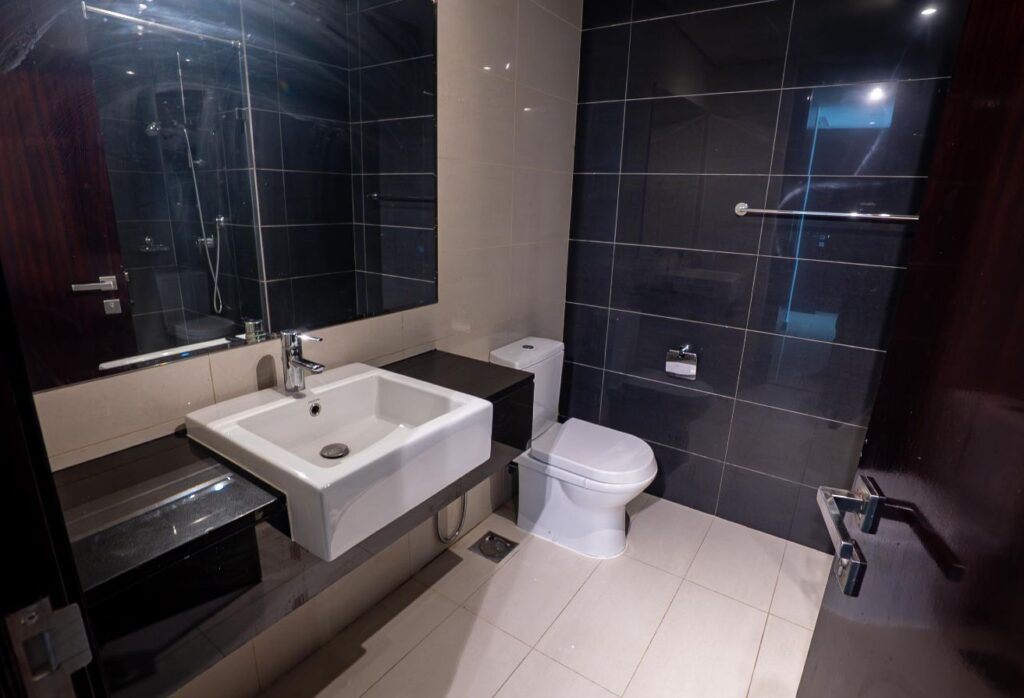 3-bedroom apartment with maid’s and study room for sale in Al Durrah Tower, Marina Square, Al Reem Island Abu Dhabi – waterfront luxury home