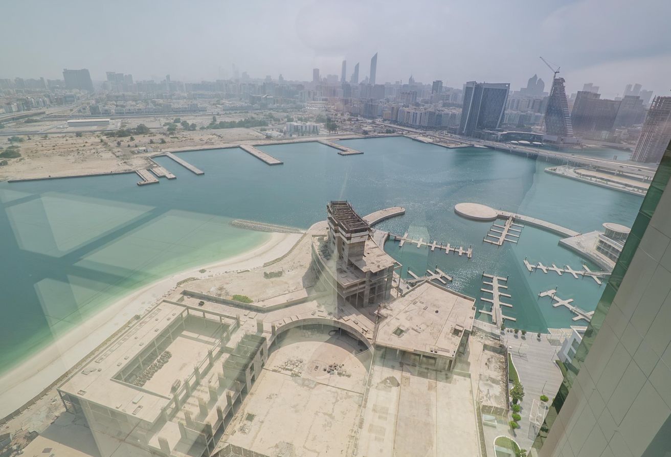 3-bedroom apartment with maid’s and study room for sale in Al Durrah Tower, Marina Square, Al Reem Island Abu Dhabi – waterfront luxury home