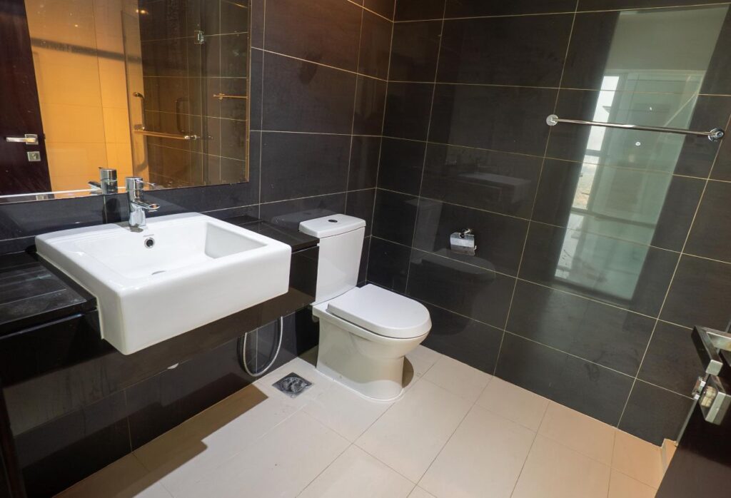 3-bedroom apartment with maid’s and study room for sale in Al Durrah Tower, Marina Square, Al Reem Island Abu Dhabi – waterfront luxury home