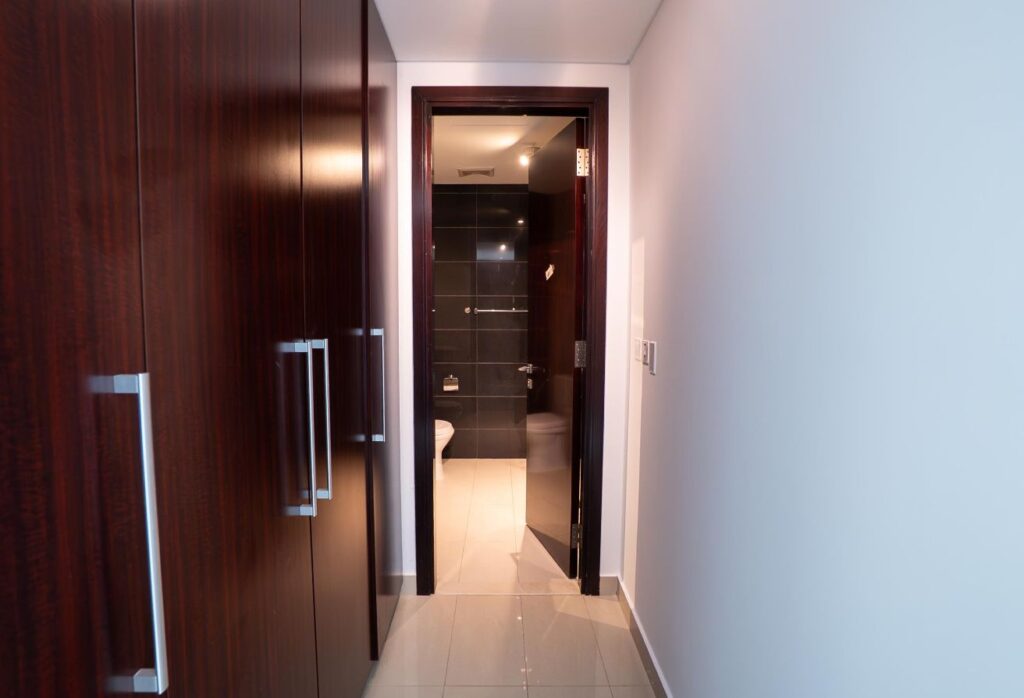 3-bedroom apartment with maid’s and study room for sale in Al Durrah Tower, Marina Square, Al Reem Island Abu Dhabi – waterfront luxury home