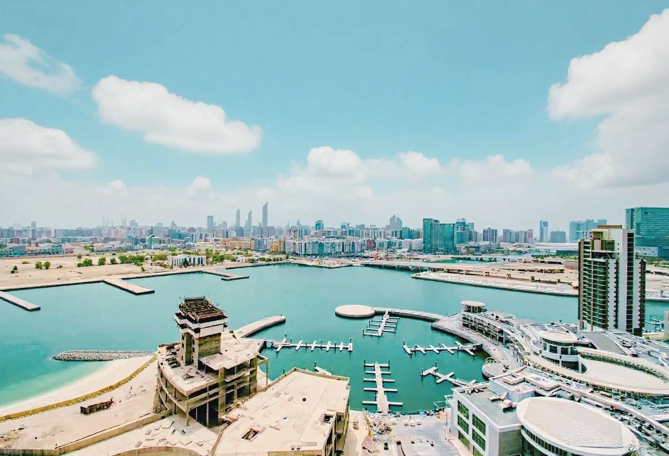 Marina-view 1BR listing in Al Durrah Tower Al Reem Island Abu Dhabi.
