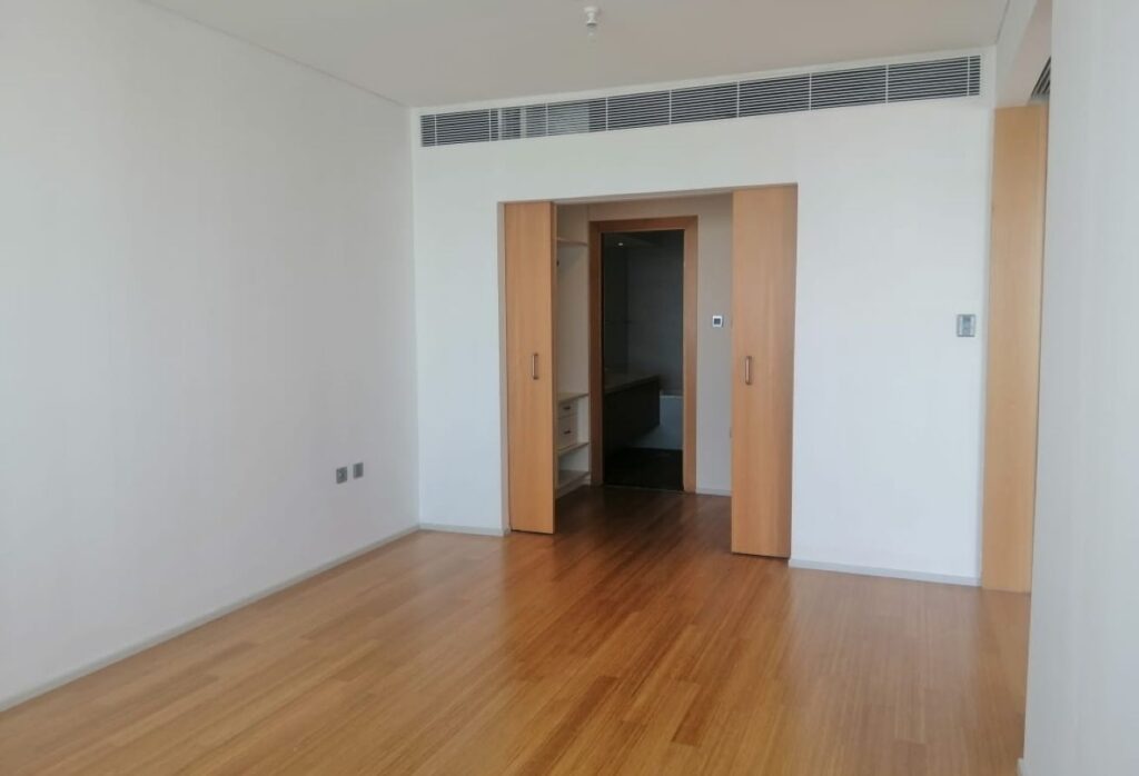 Waterfront 1 bedroom unit for sale in Al Sana 1 Al Raha Beach.