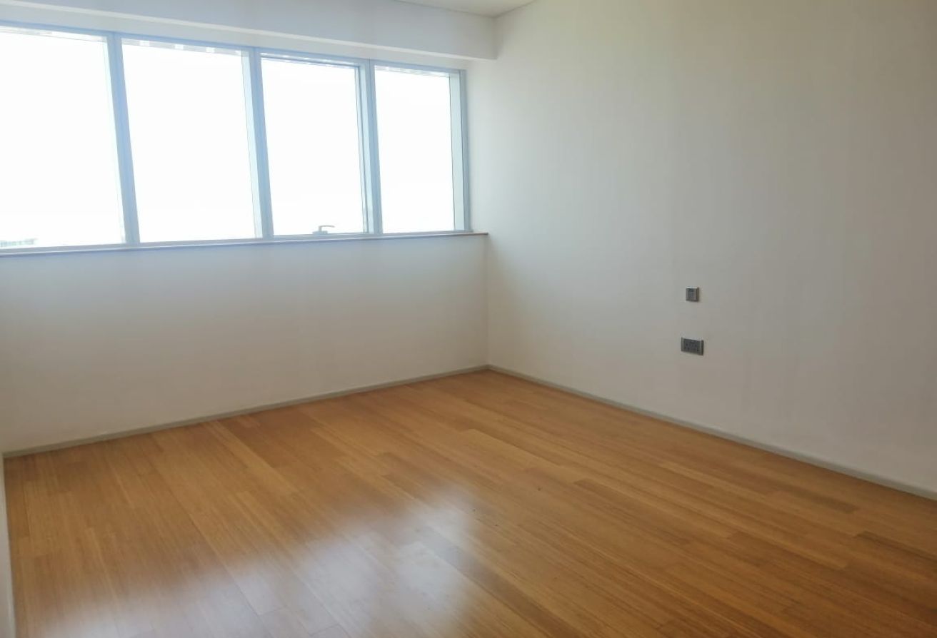 Waterfront 1 bedroom unit for sale in Al Sana 1 Al Raha Beach.