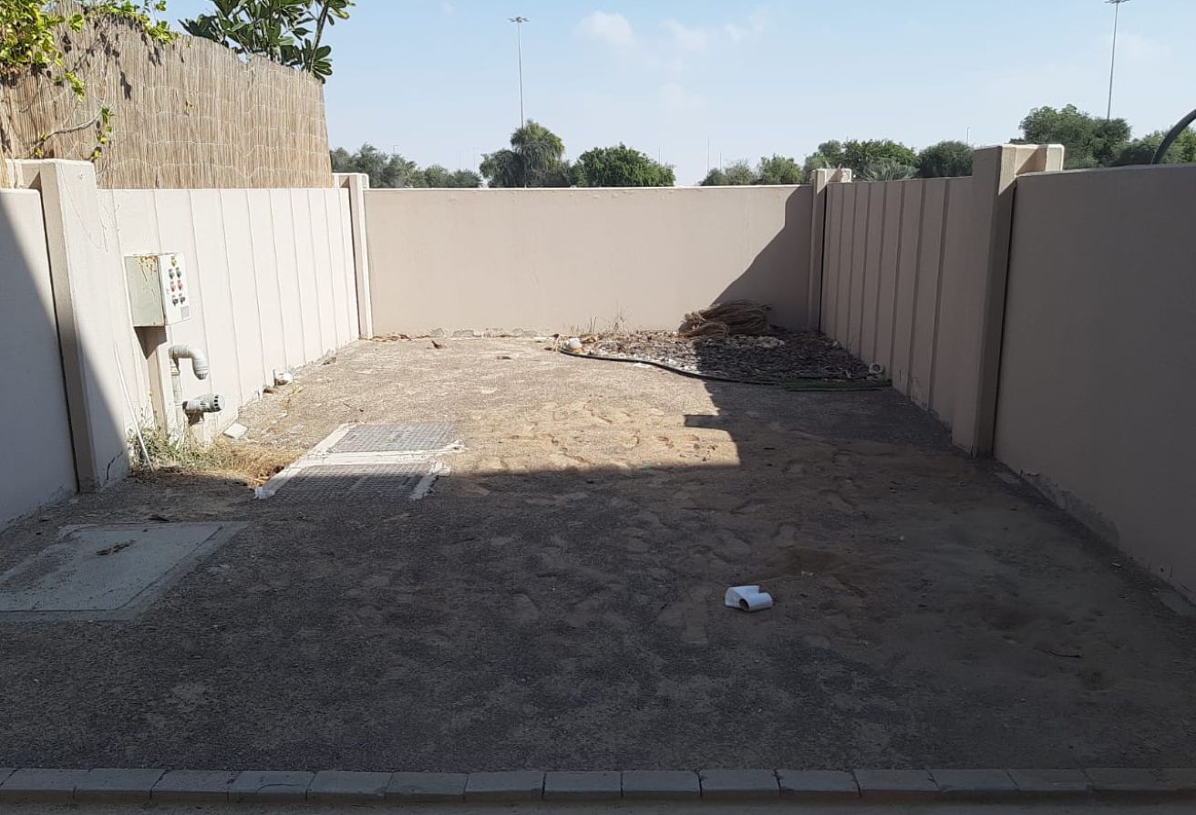 Spacious 3-bedroom villa with rooftop terrace in Al Reef Villas Abu Dhabi.