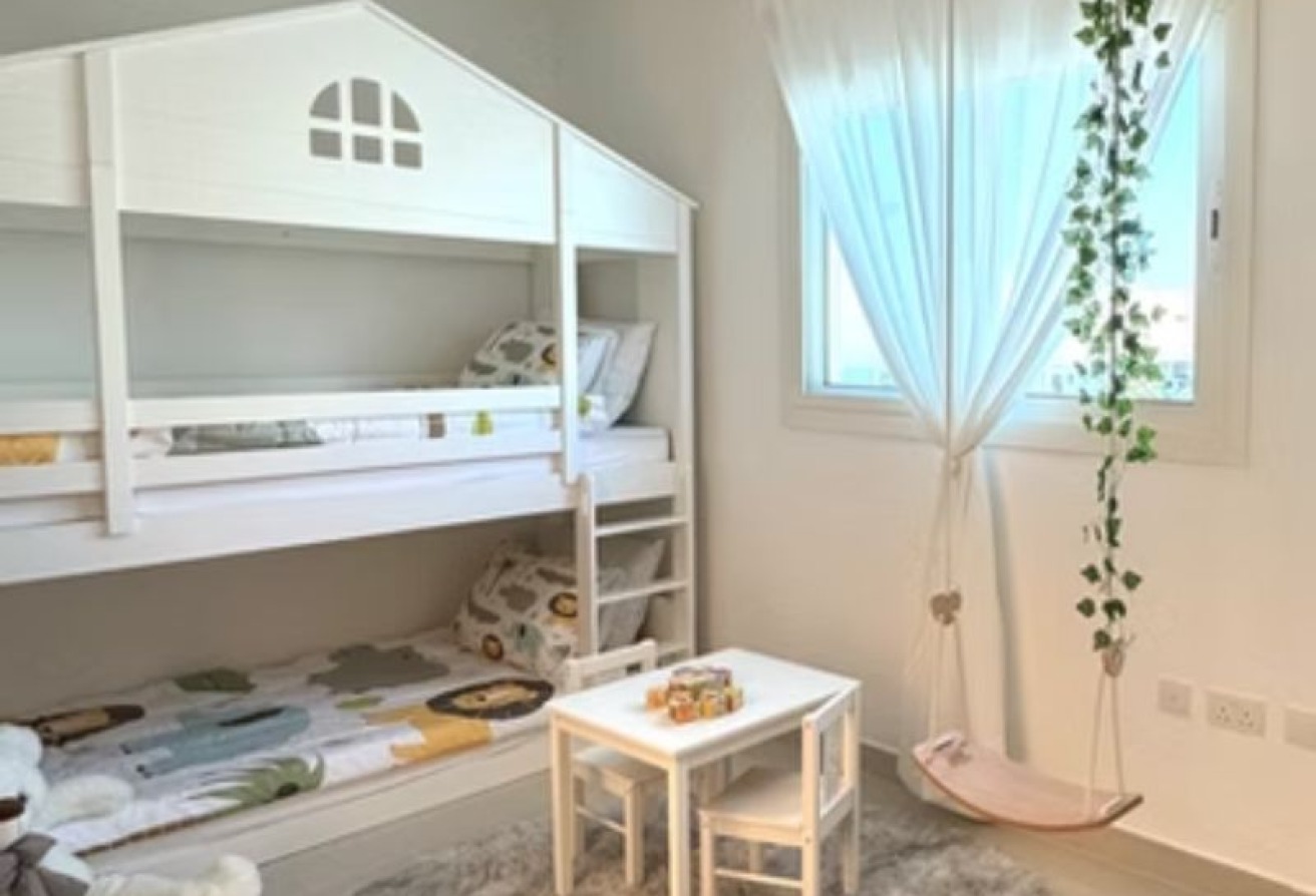 Modern 3-bedroom villa for sale in Manazel Al Reef 2 Al Samha Abu Dhabi.