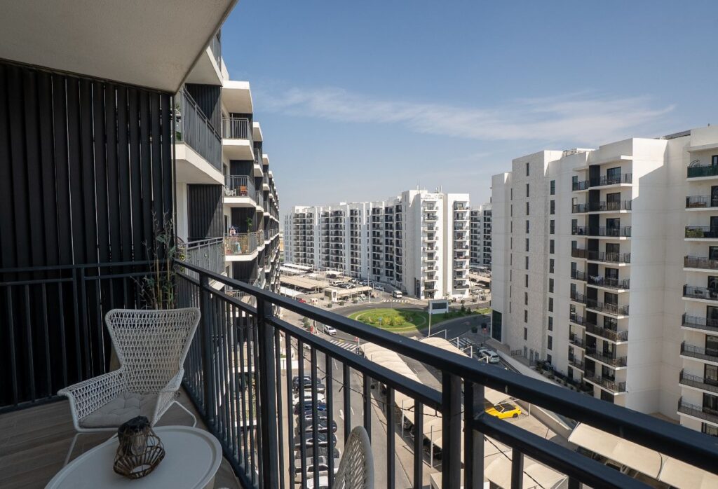 Waterfront 1-bedroom apartment for sale in Waters Edge Yas Island Abu Dhabi.