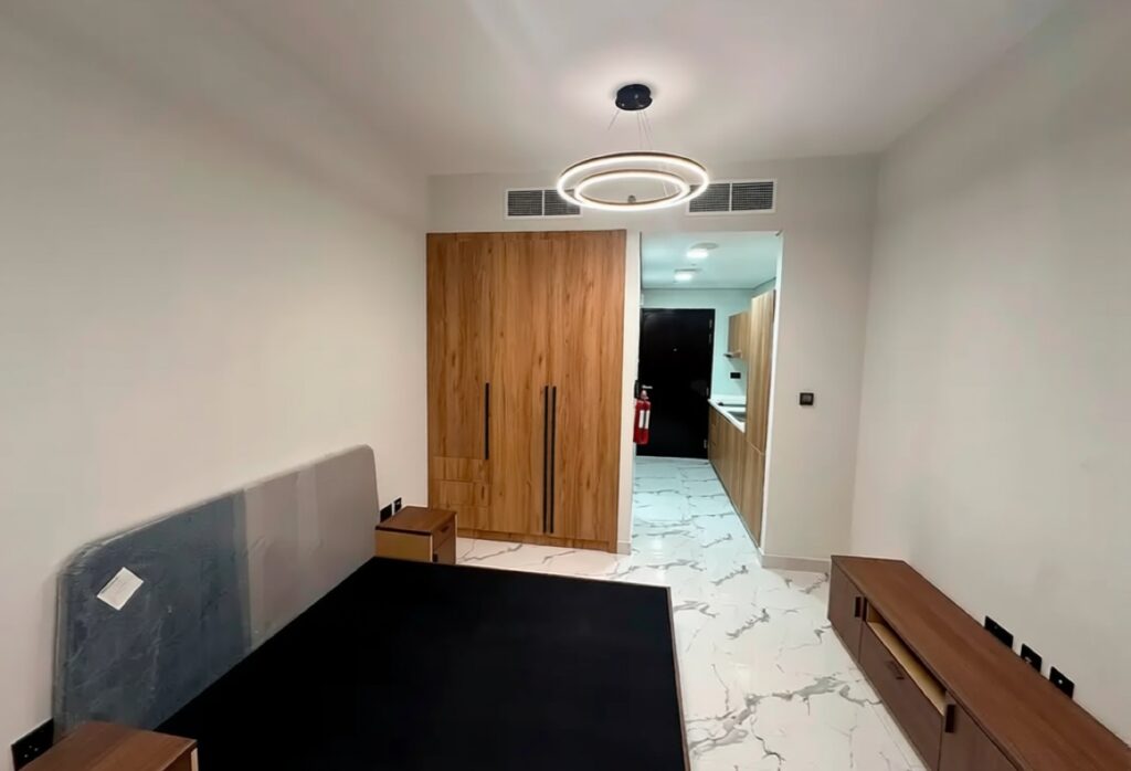 Fully furnished studio apartment with pool view in Al Maryah Vista Al Maryah Island