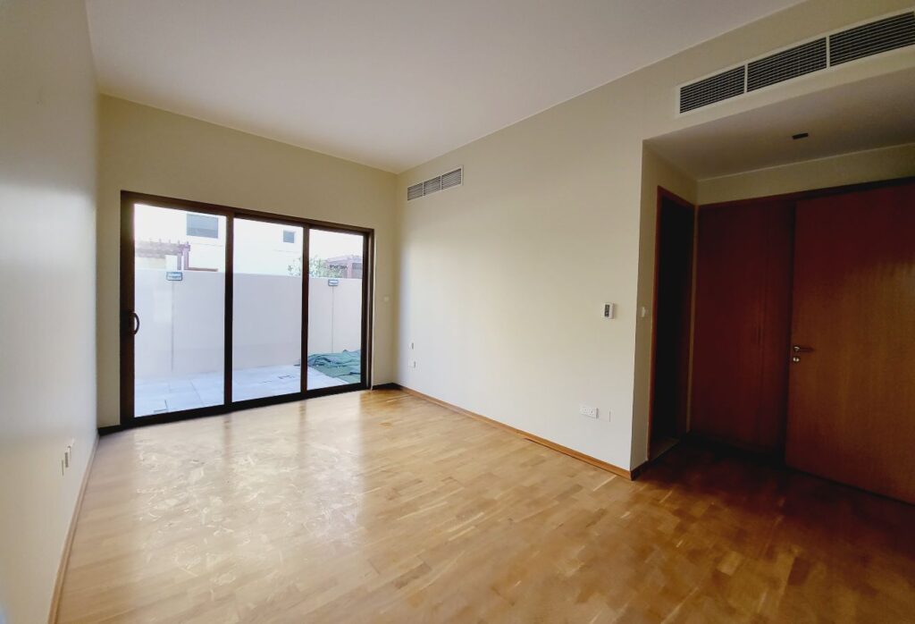 4-bedroom corner villa with private pool in Sidra, Al Raha Gardens