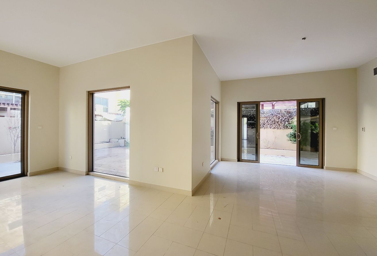 4-bedroom corner villa with private pool in Sidra, Al Raha Gardens