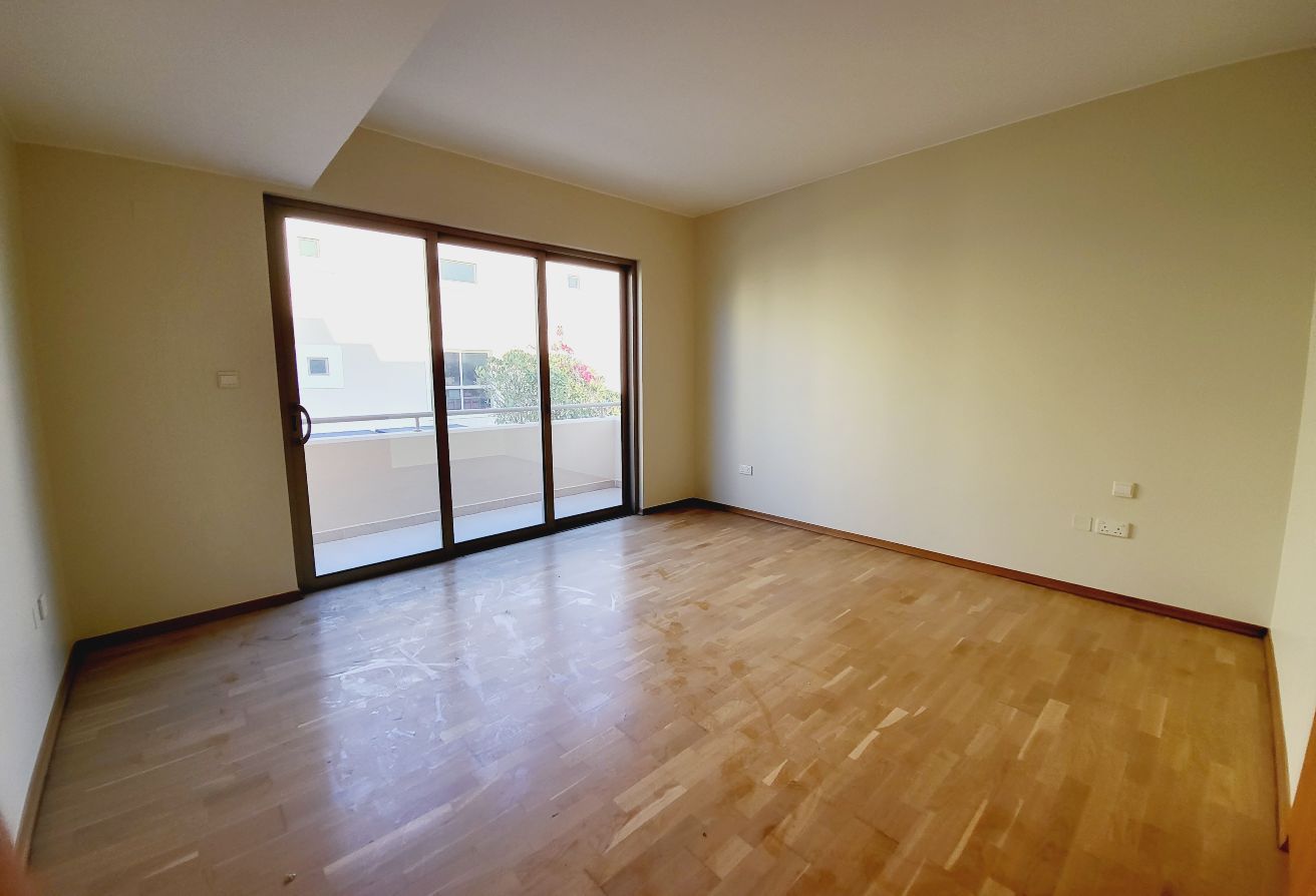 4-bedroom corner villa with private pool in Sidra, Al Raha Gardens