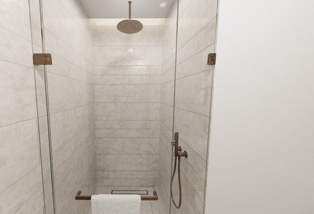 Muheira A corner apartment with wraparound balcony and canal view on Al Reem Island