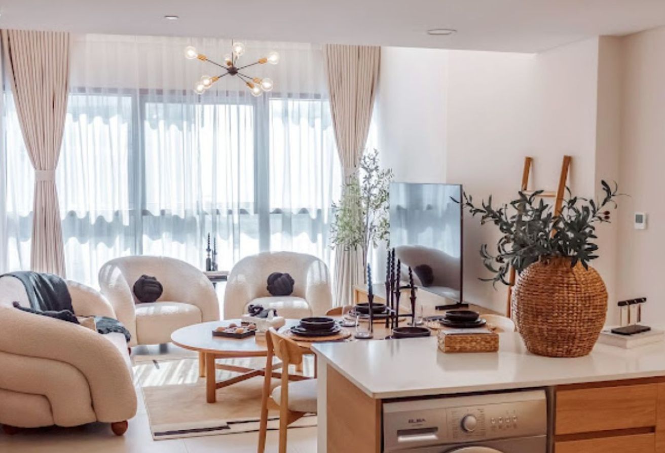 Radiant Boulevard furnished 2 bedroom apartment canal view Al Reem Island