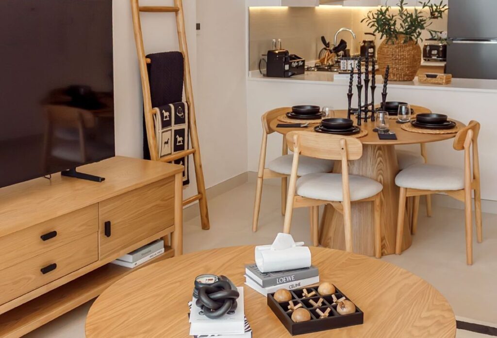 Radiant Boulevard furnished 2 bedroom apartment canal view Al Reem Island