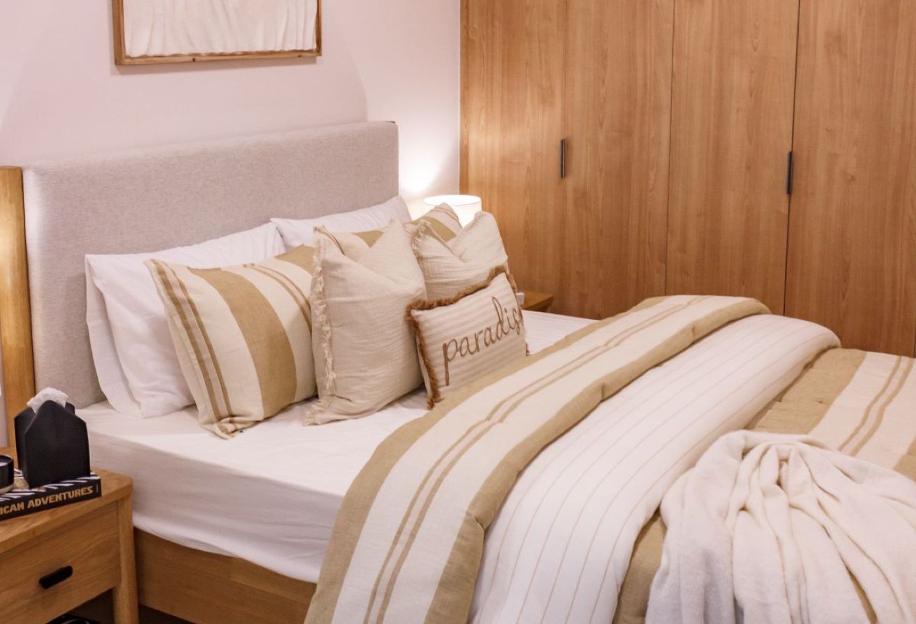 Radiant Boulevard furnished 2 bedroom apartment canal view Al Reem Island