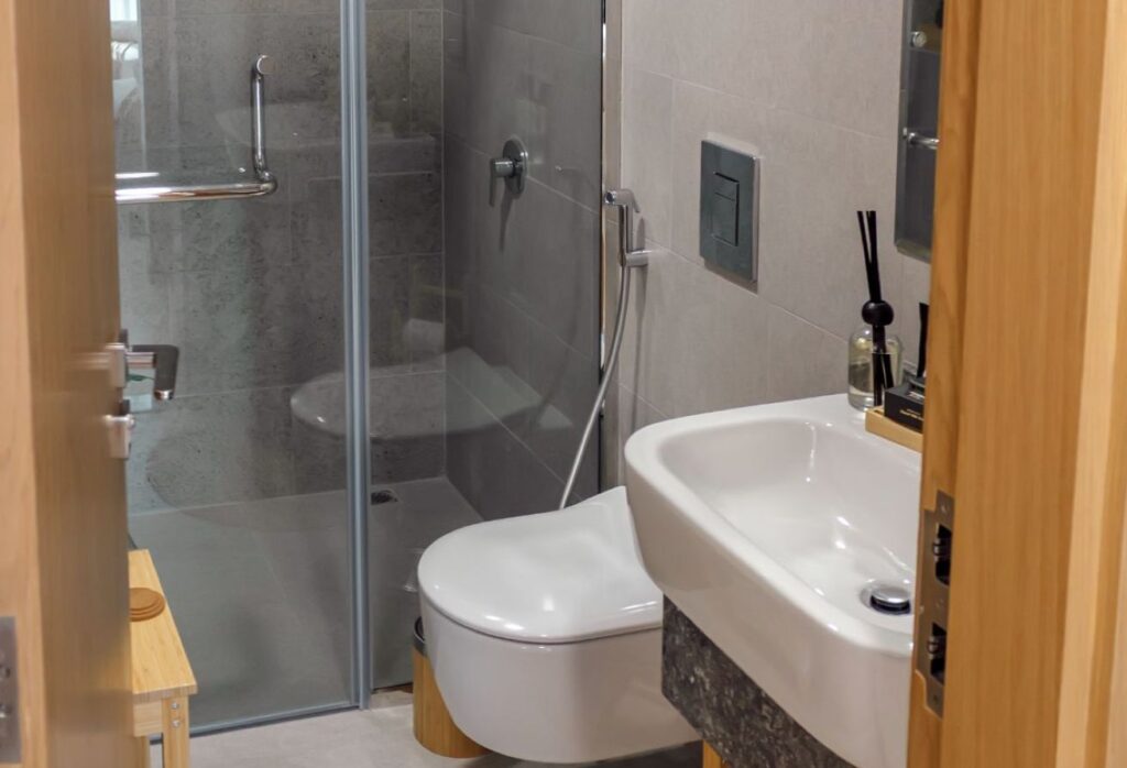 Radiant Boulevard furnished 2 bedroom apartment canal view Al Reem Island