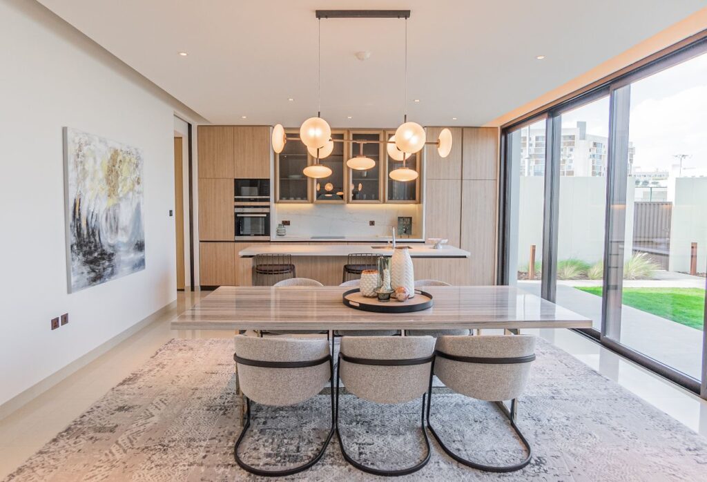 Luxury 4 bedroom family villa Saadiyat Island Al Ghaf community