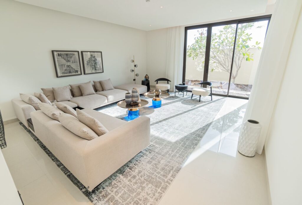 Luxury 4 bedroom family villa Saadiyat Island Al Ghaf community