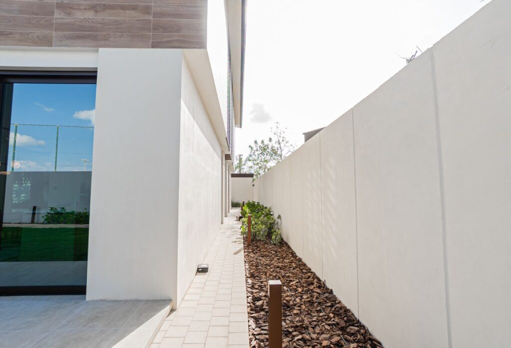 Luxury 4 bedroom family villa Saadiyat Island Al Ghaf community