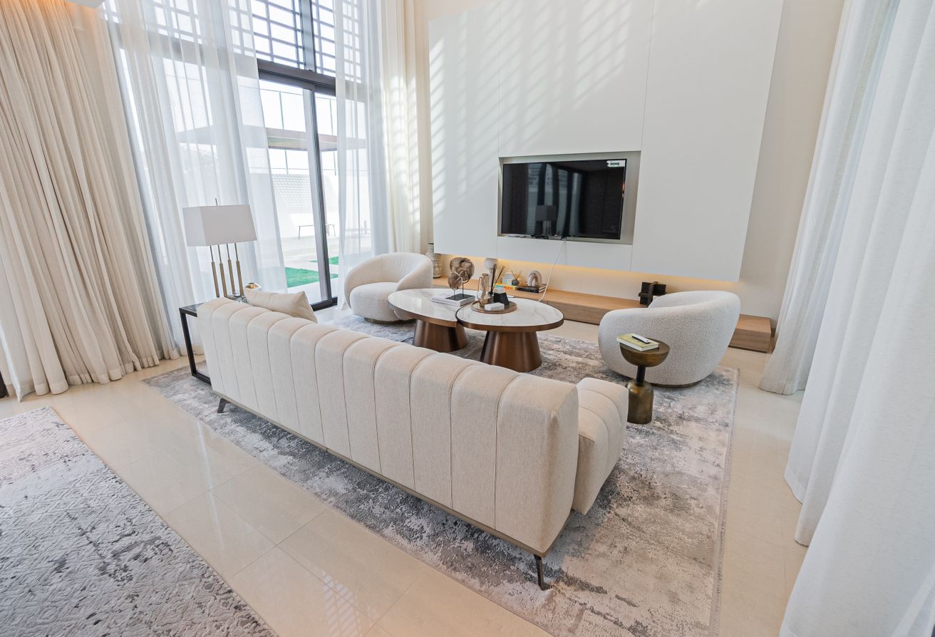 Luxury 4 bedroom family villa Saadiyat Island Al Ghaf community