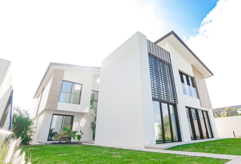 Luxury 4 bedroom family villa Saadiyat Island Al Ghaf community