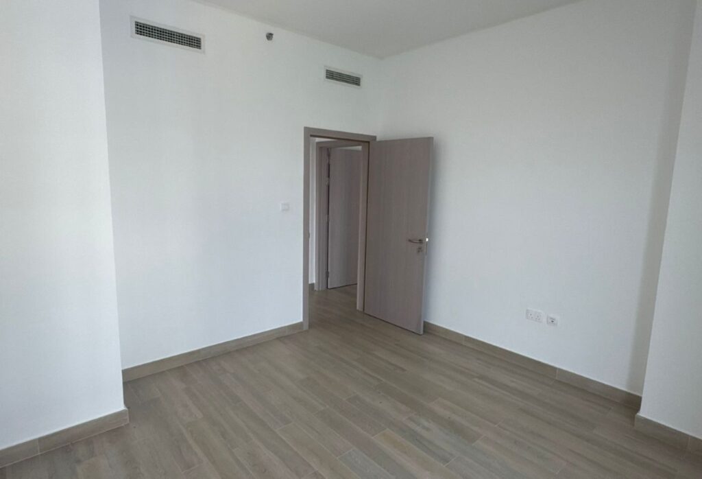 Corner 2 bedroom apartment with full canal view in Waters Edge, Yas Island.