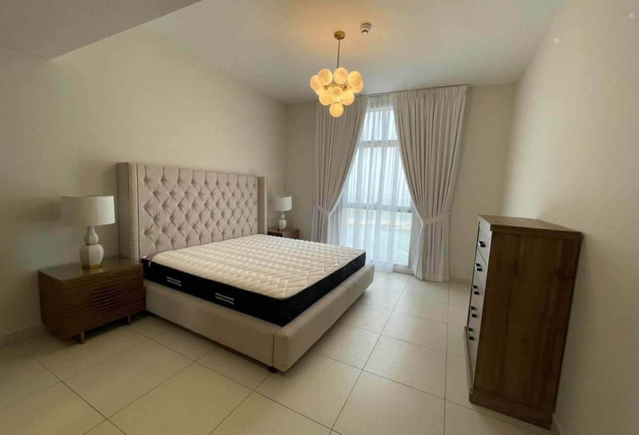 Furnished 1 bedroom apartment with sea view for sale in Reflection Tower B, Shams Abu Dhabi, Al Reem Island.